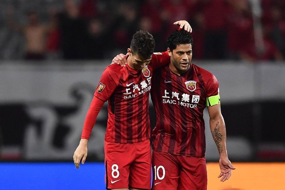  尤文图斯争议判罚受益保住联赛领头羊位置  